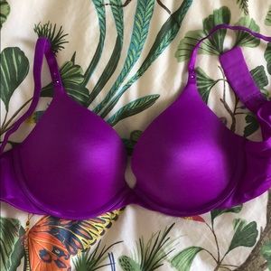 Victoria’s Secret push up biofit Demi uplift 34B